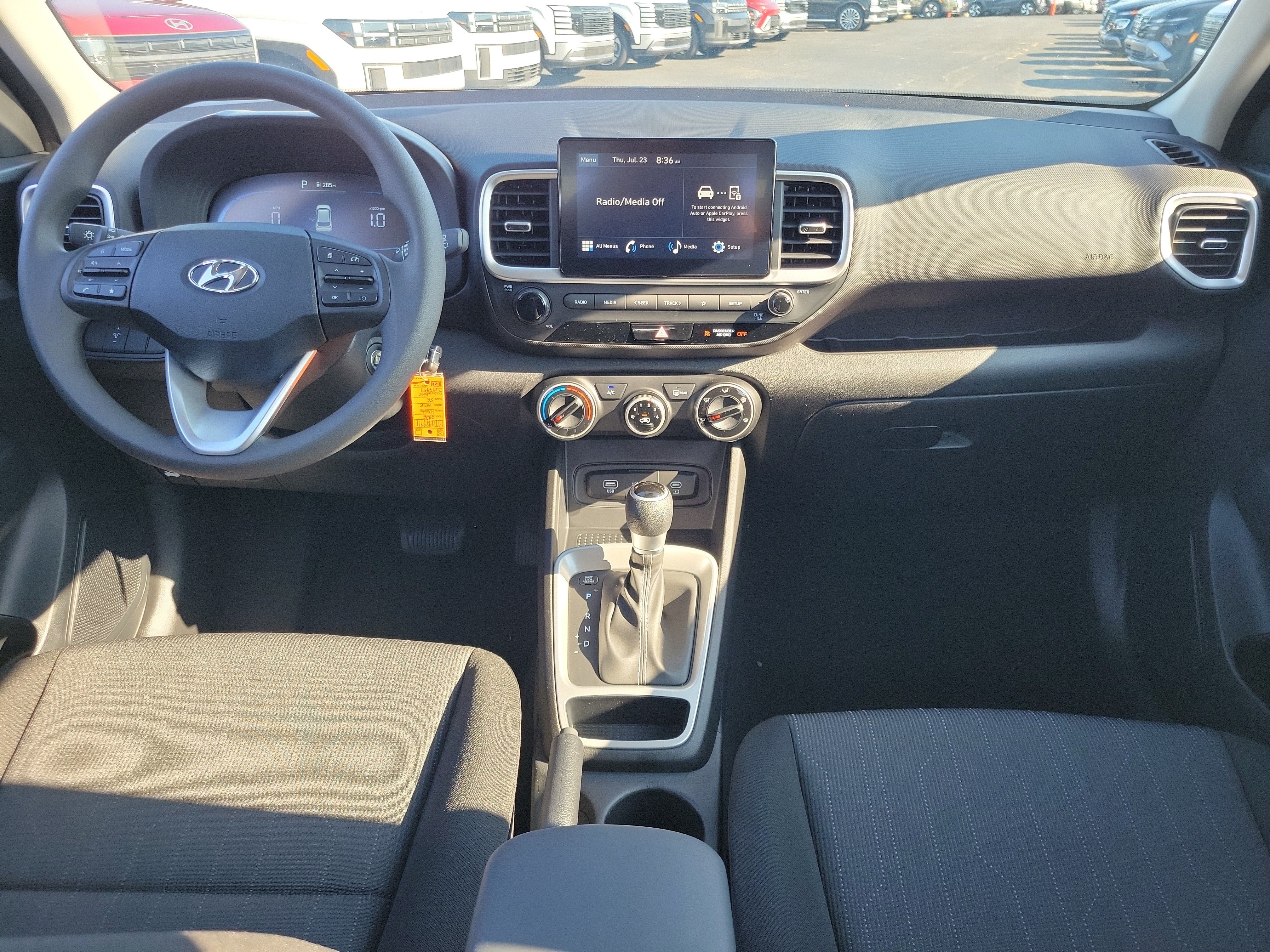 New 2026 Hyundai Venue SE FWD image 7