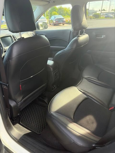 Used 2020 Jeep Compass Trailhawk AWD/4WD image 10