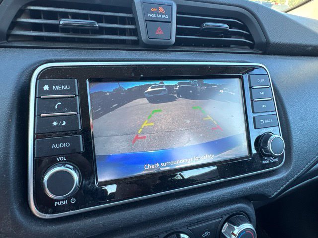 Used 2021 Nissan Versa S FWD image 15