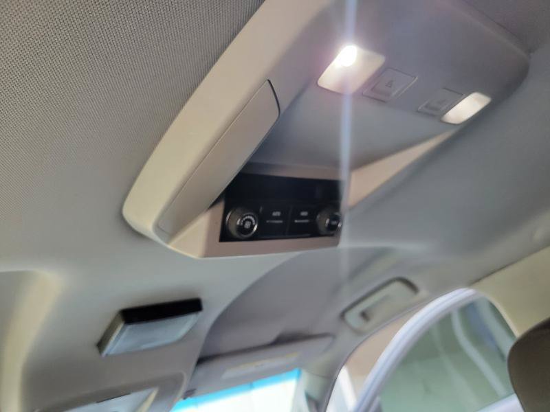 Used 2017 Chevrolet Tahoe 4WD image 13