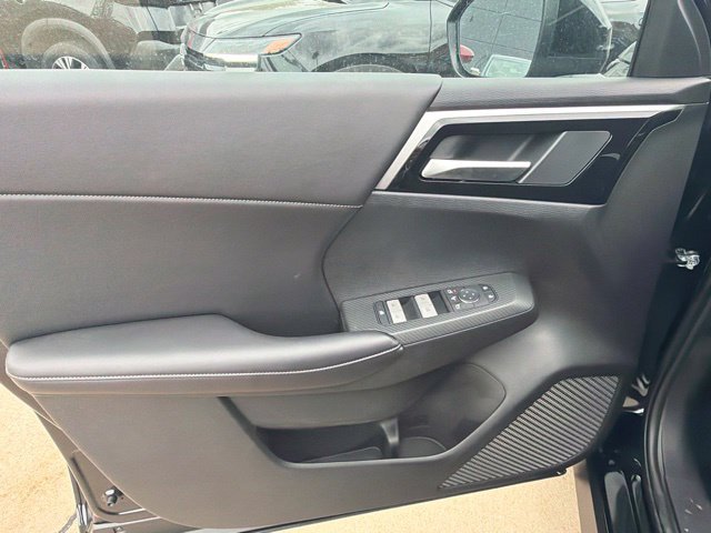 New 2026 Nissan Rogue SL AWD/4WD image 17