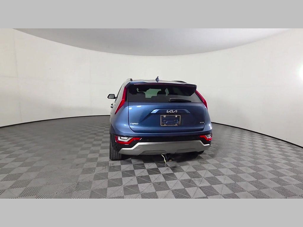 Used 2023 Kia Niro SX Touring FWD image 40