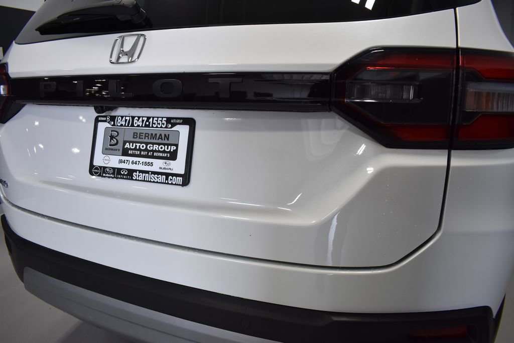 Used 2024 Honda Pilot EX-L image 12