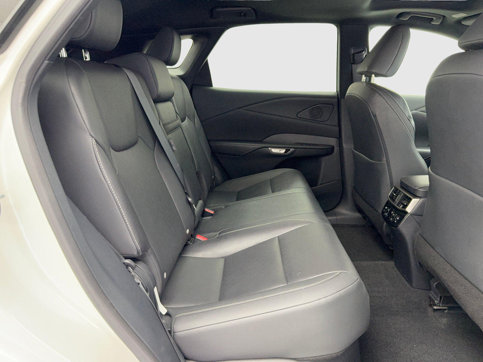 Used 2023 Lexus RX 350 Premium Plus w/ Cold Area Package FWD image 36