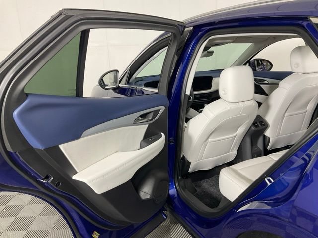 Used 2024 Buick Envision Avenir AWD/4WD image 34