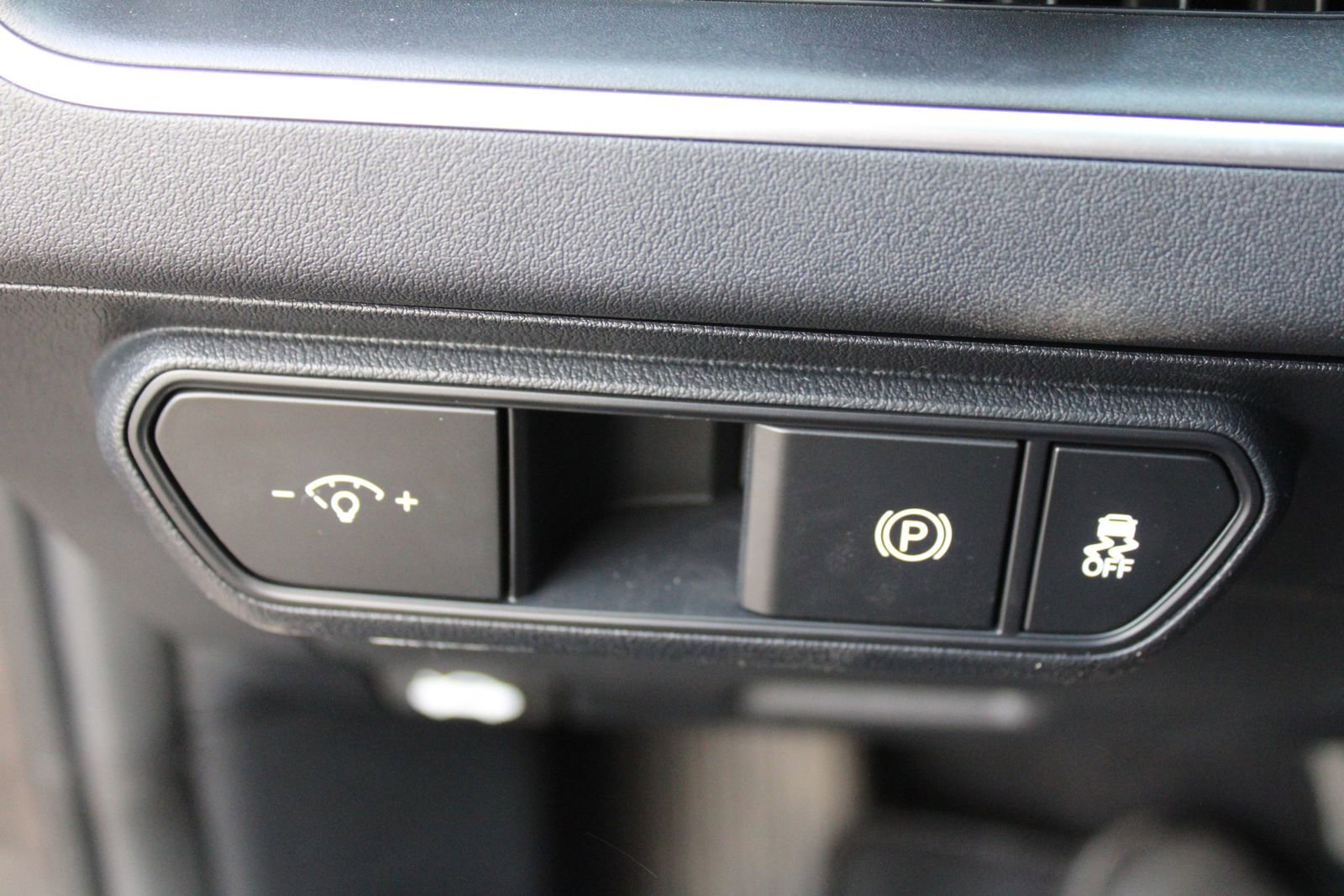 New 2026 Kia K4 LXS image 23