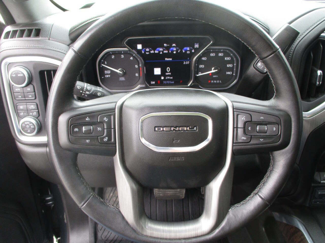 Used 2021 GMC Sierra 1500 Denali w/ Denali Ultimate Package image 17