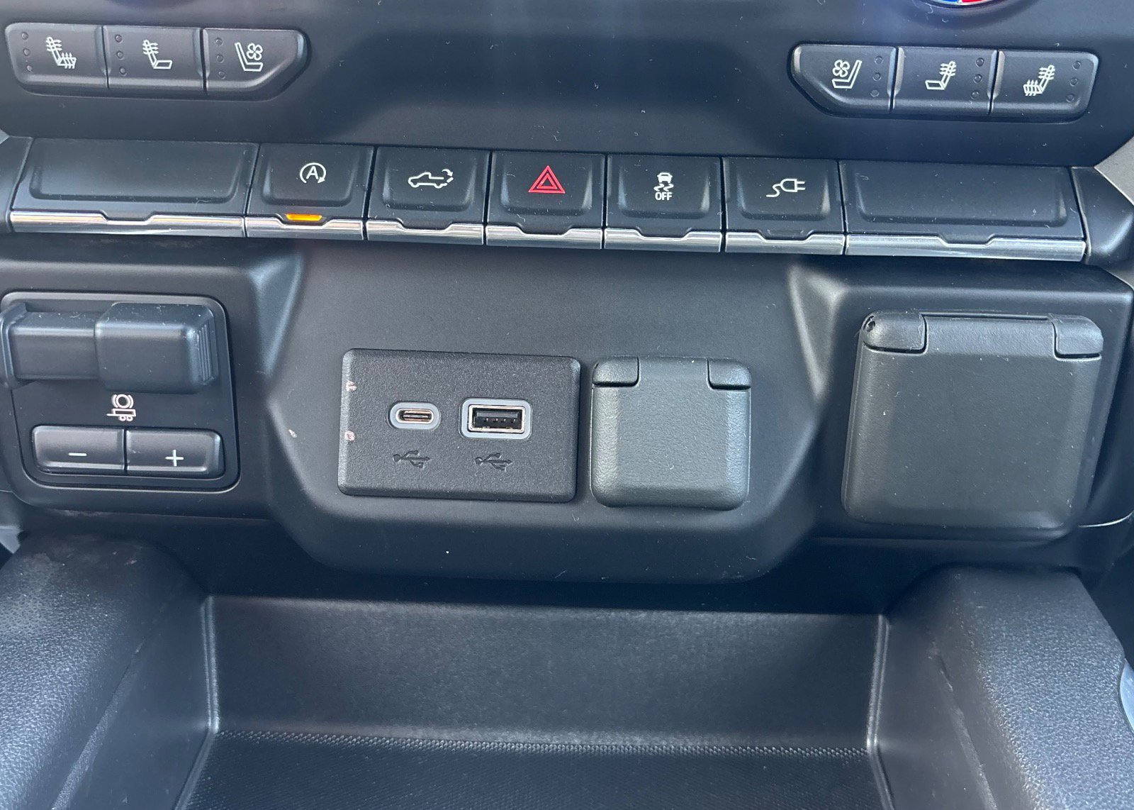 Used 2021 GMC Sierra 1500 SLT w/ SLT Premium Package image 56