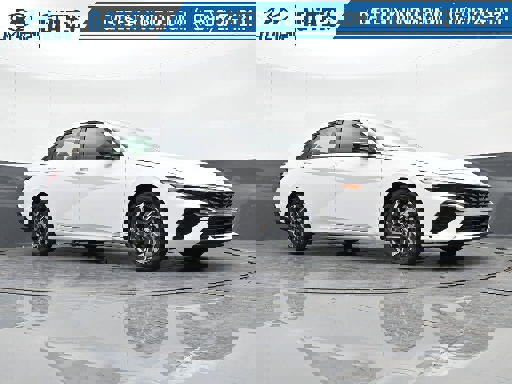 New 2025 Hyundai Elantra Sport image 31