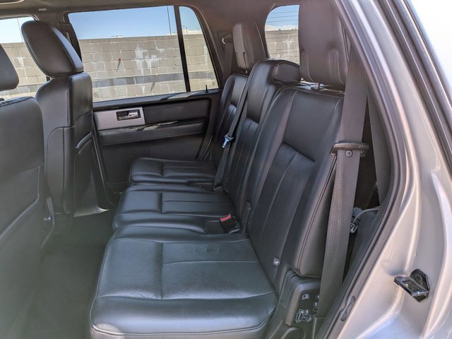 Used 2016 Ford Expedition Limited AWD/4WD image 17