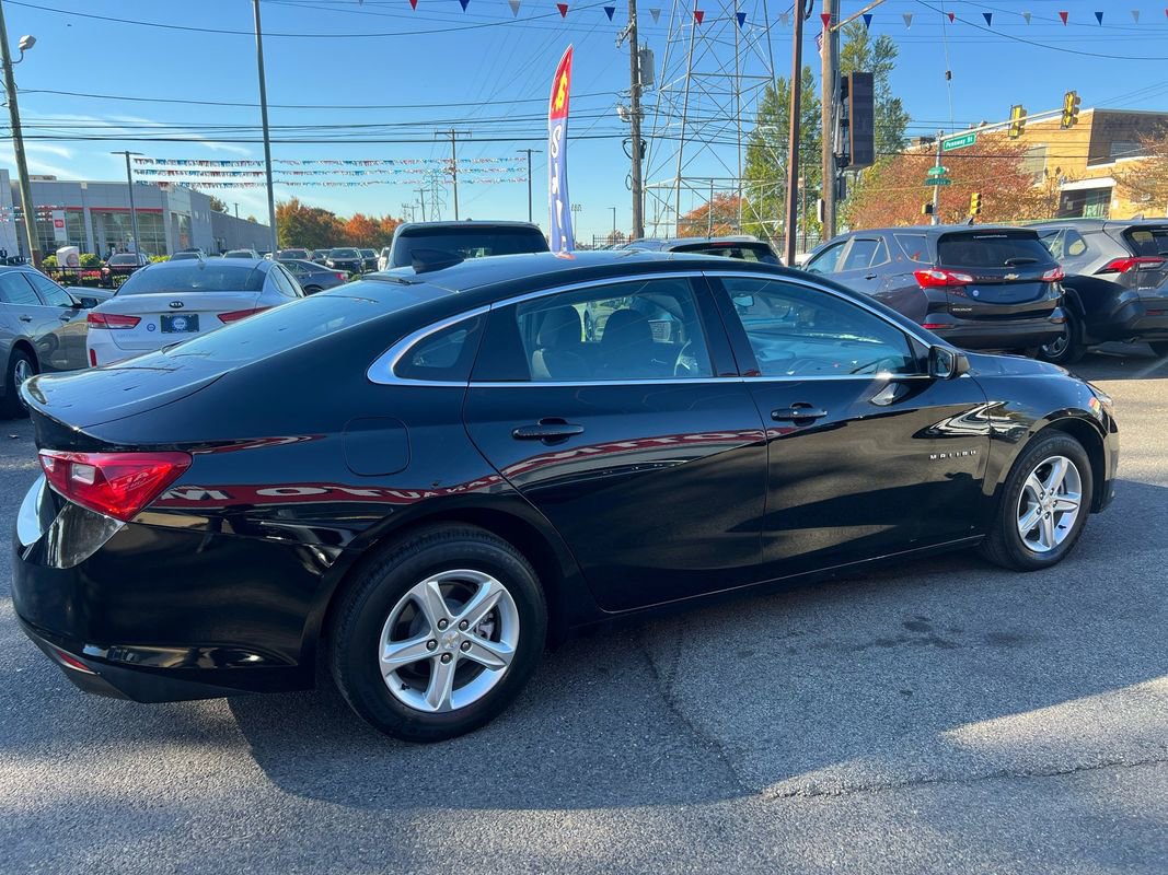 Used 2023 Chevrolet Malibu LS FWD image 6