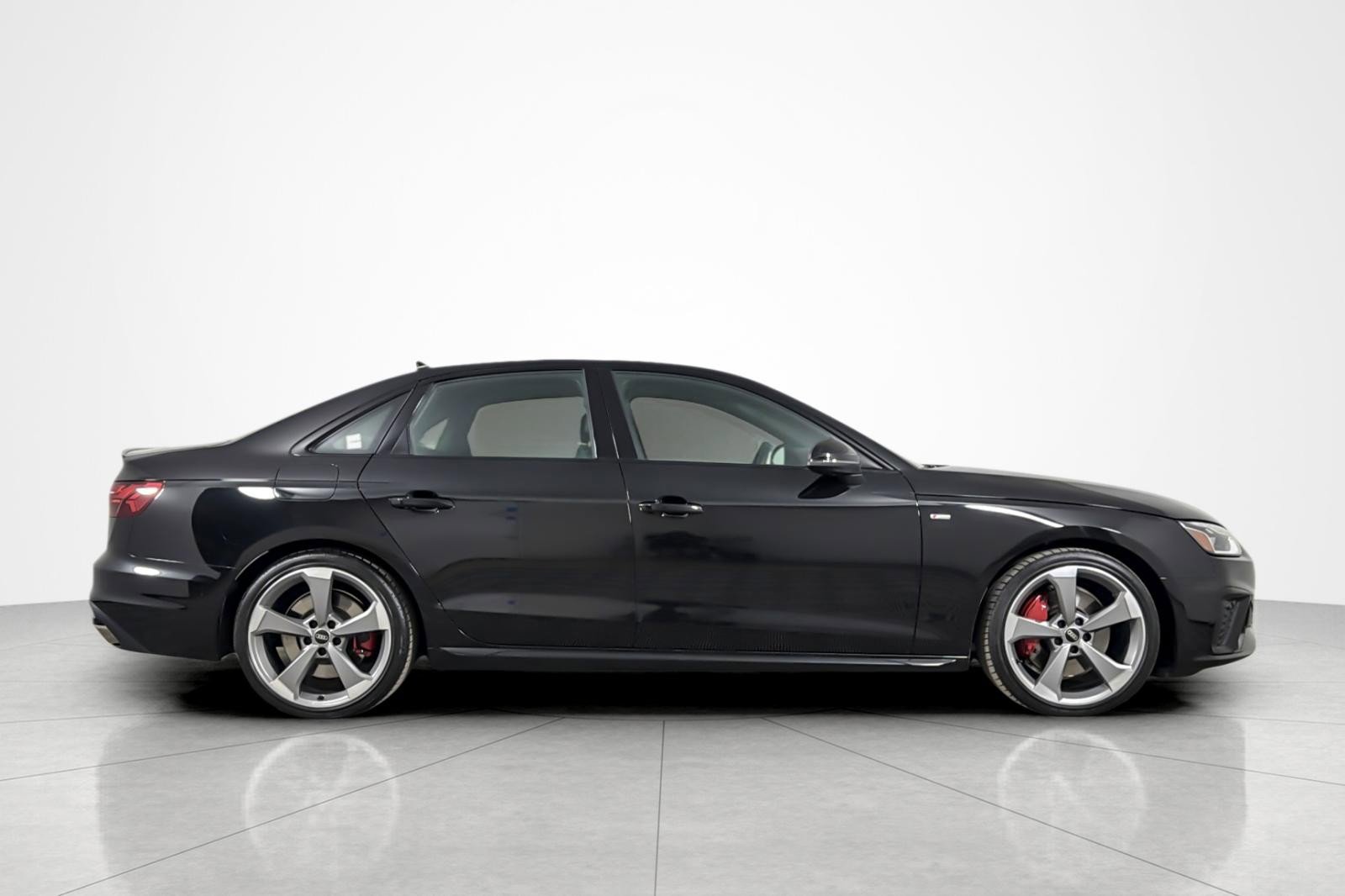 Used 2023 Audi A4 2.0T Premium Plus w/ Premium Plus Package image 6
