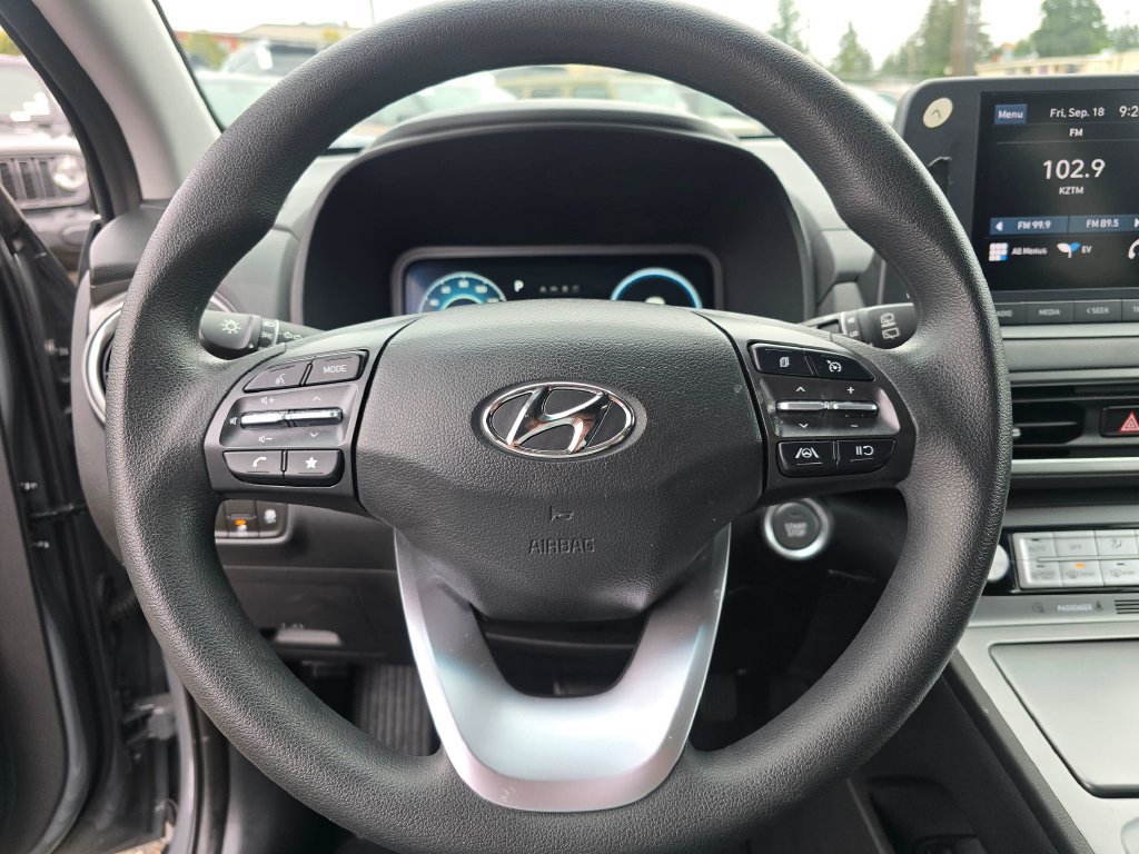 Used 2023 Hyundai Kona SE FWD image 20