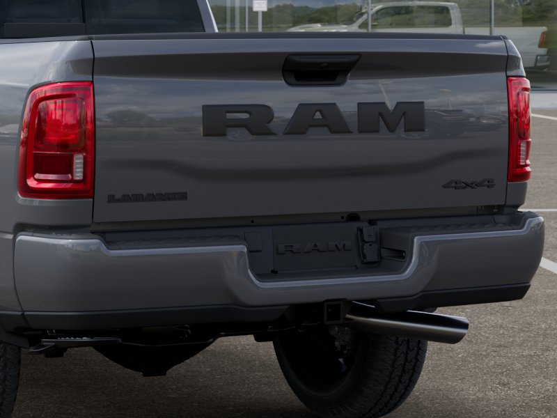 New 2026 RAM 2500 Laramie AWD/4WD image 13