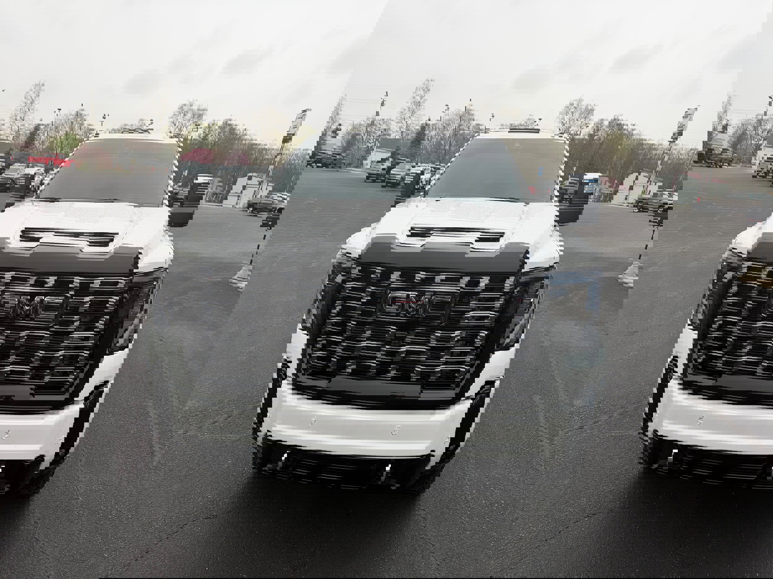 Used 2025 GMC Sierra 3500 Denali Ultimate AWD/4WD image 14