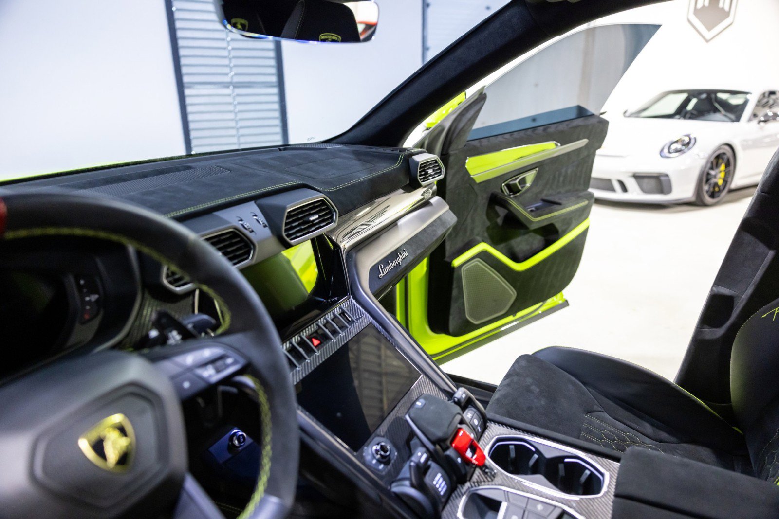 Used 2024 Lamborghini Urus Performante image 39