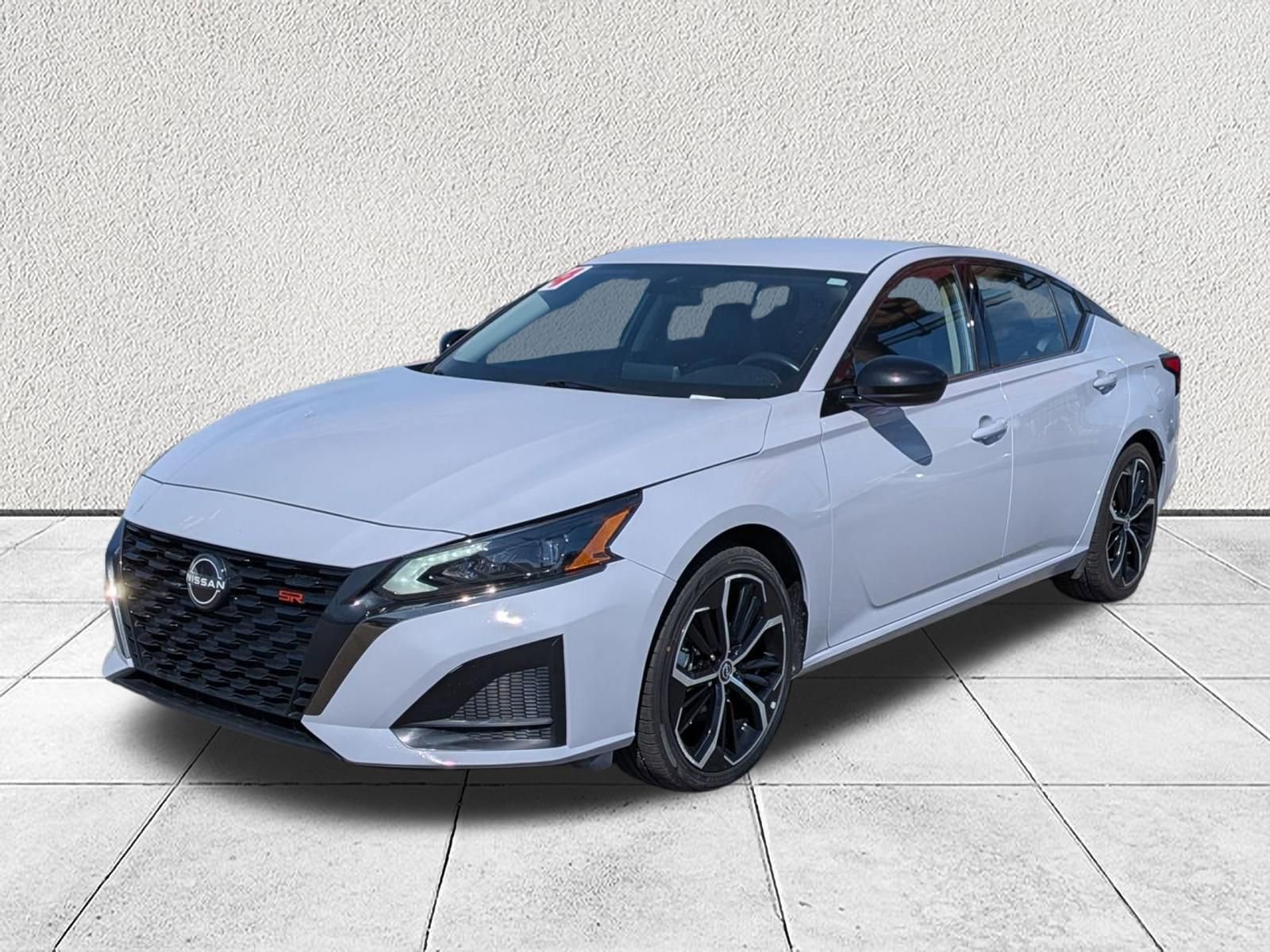 Used 2024 Nissan Altima 2.5 SR image 7