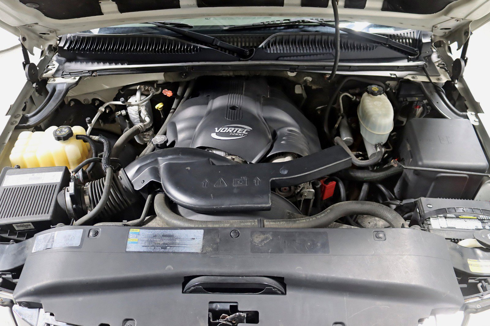 Used 2003 Cadillac Escalade EXT image 32