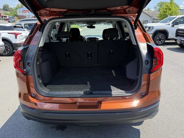 Used 2019 GMC Terrain SLE w/ Driver Convenience Package FWD image 12