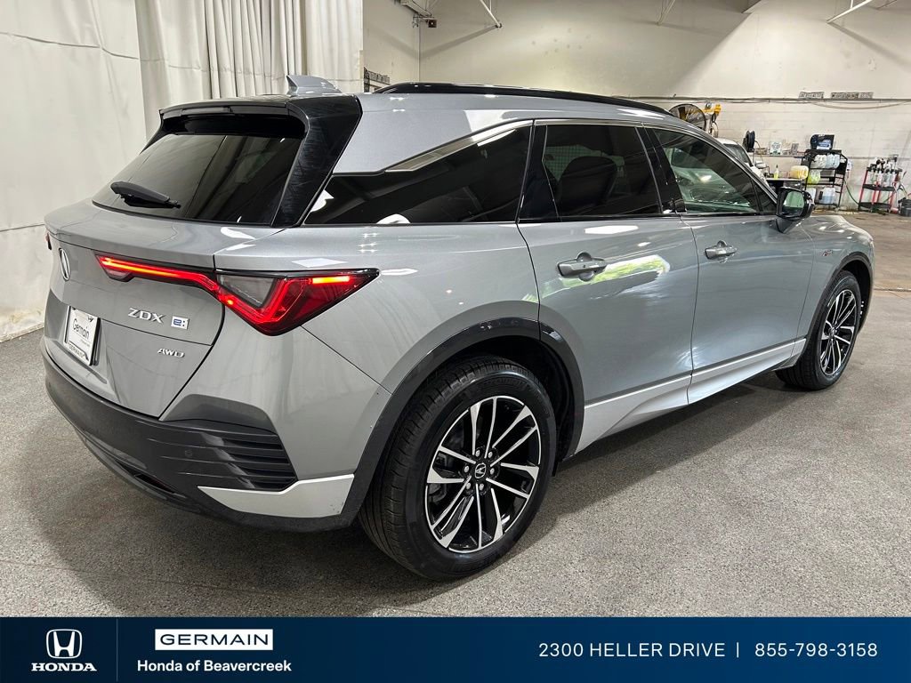 Used 2024 Acura ZDX A-Spec AWD/4WD image 8