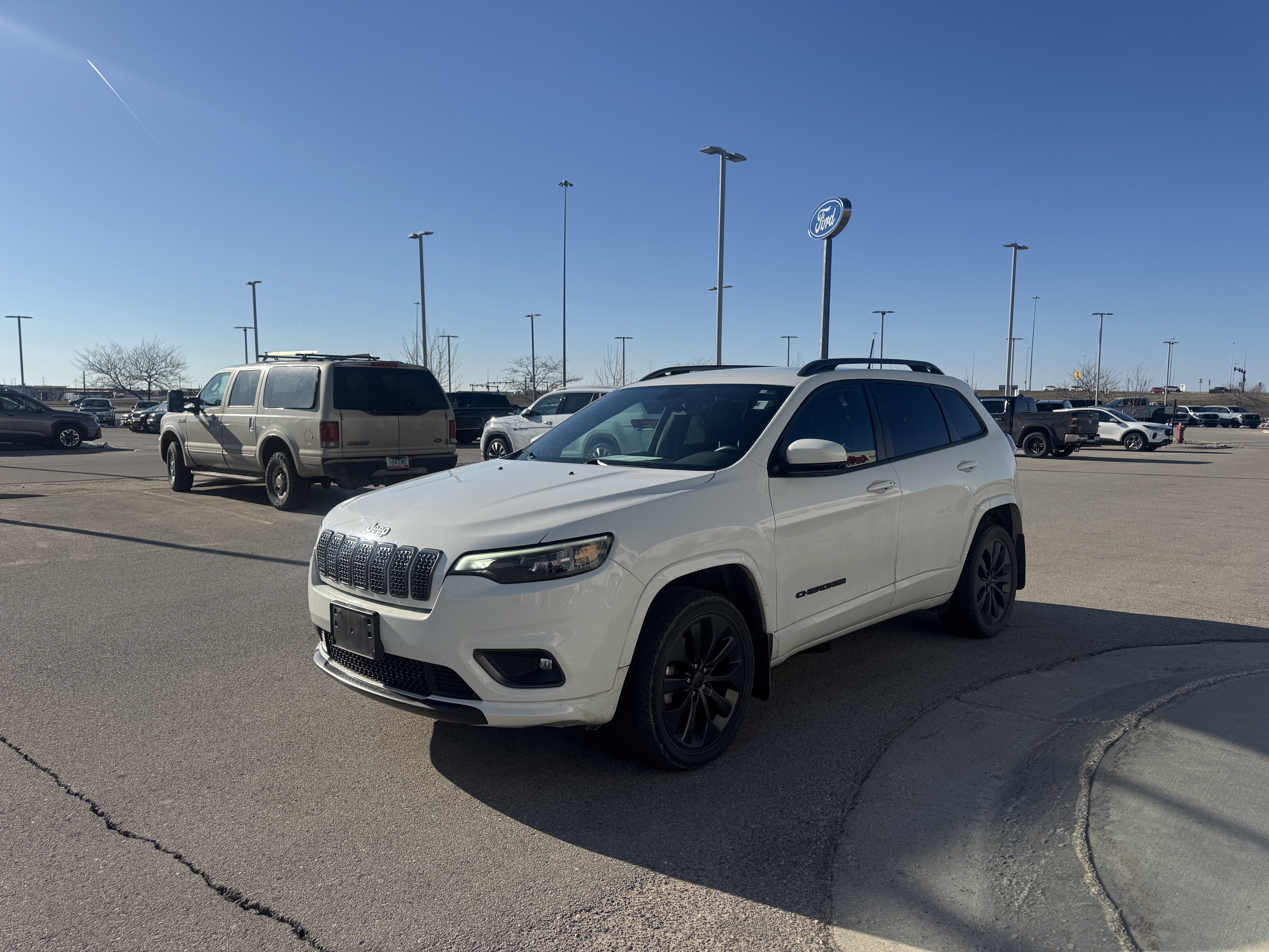 Used 2019 Jeep Cherokee High Altitude image 2