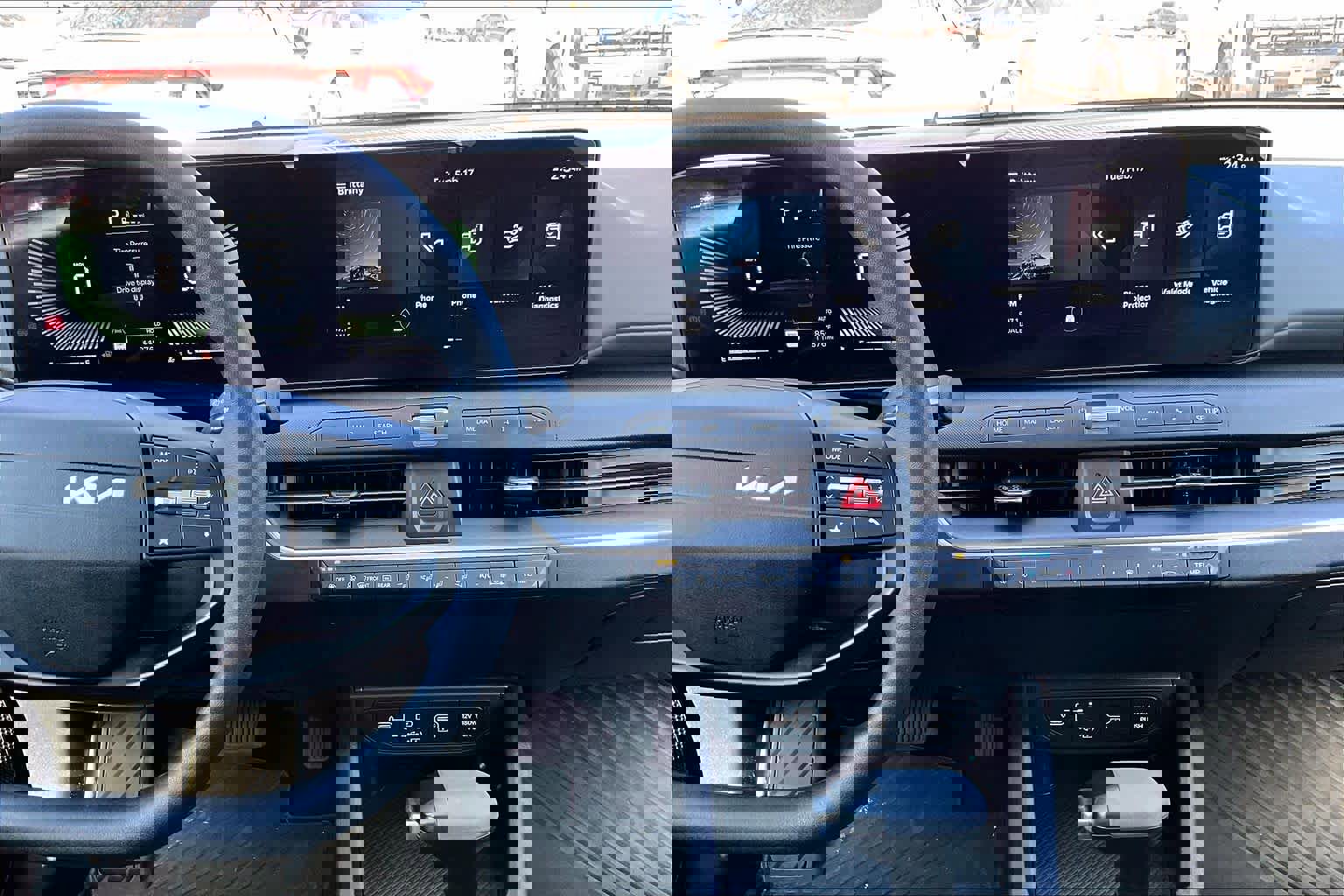 Used 2025 Kia K4 LXS image 7