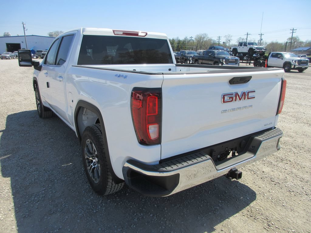 New 2026 GMC Sierra 1500 SLE w/ Max Trailering Package AWD/4WD image 9