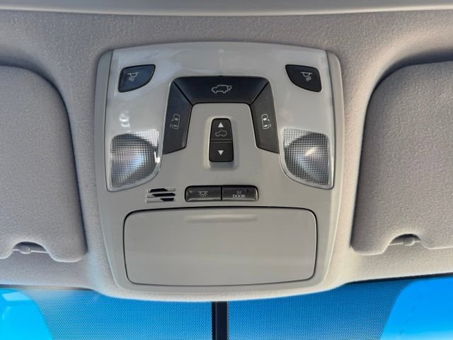Used 2014 Toyota Sienna XLE FWD image 30