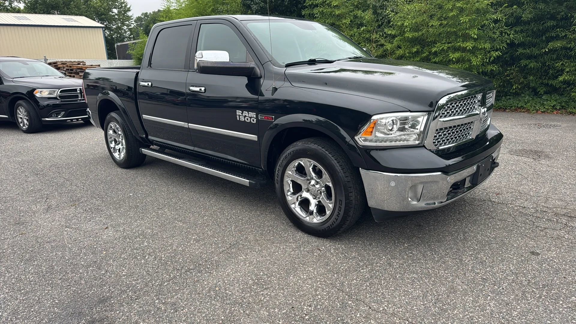 Used 2016 RAM 1500 Laramie w/ Convenience Group image 3