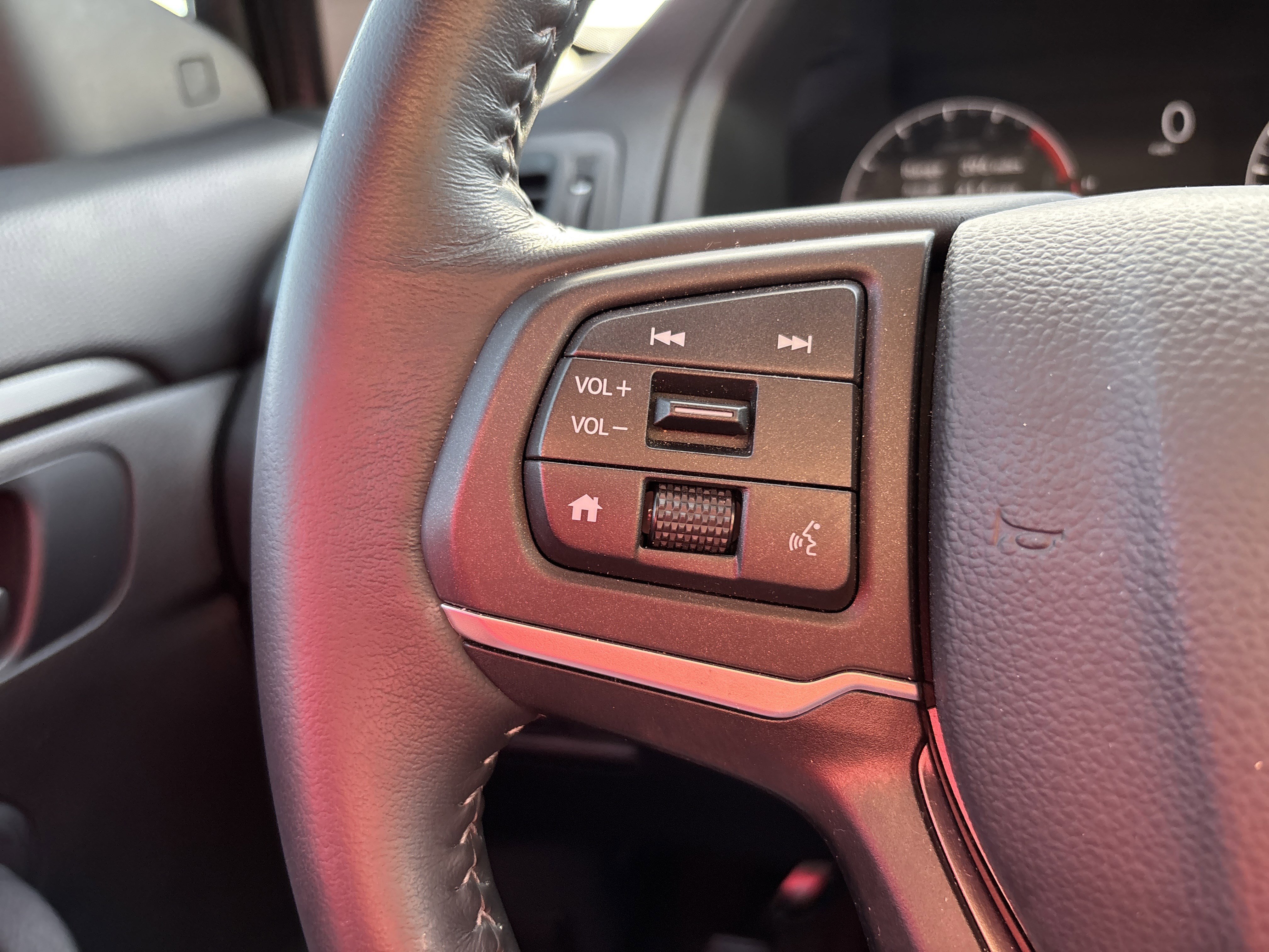 Certified 2025 Honda Ridgeline Sport image 39