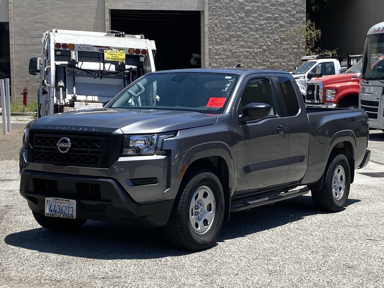 Certified 2023 Nissan Frontier S w/ Technology Package RWD image 2