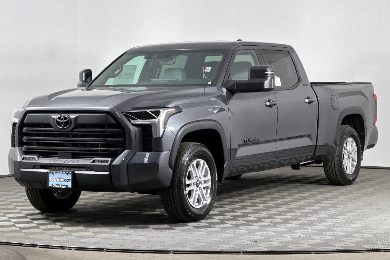 New 2025 Toyota Tundra SR5 image 8