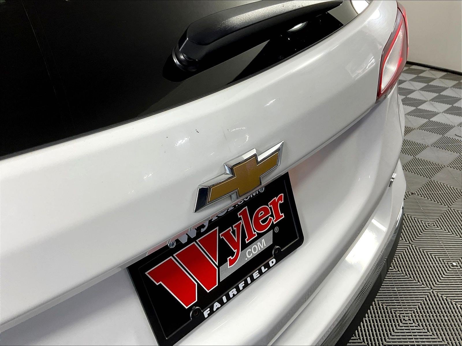 Used 2019 Chevrolet Equinox LT FWD image 24