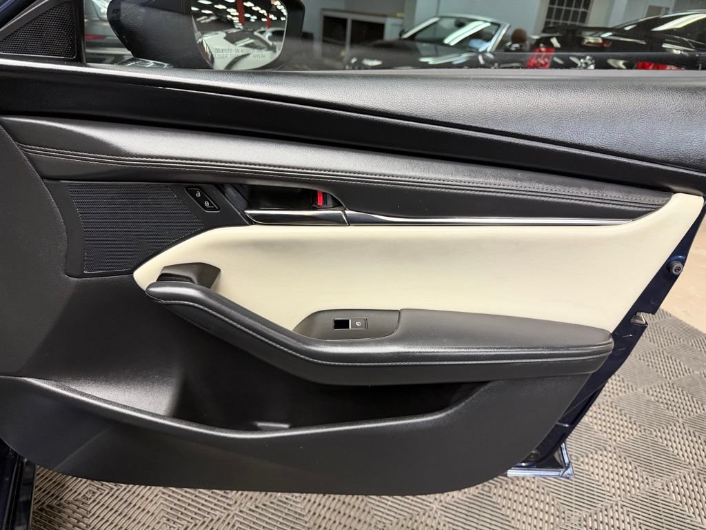 Used 2023 MAZDA MAZDA3 s FWD image 55