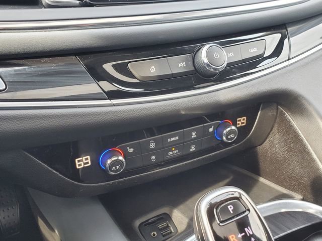 Certified 2020 Buick Enclave Essence image 35