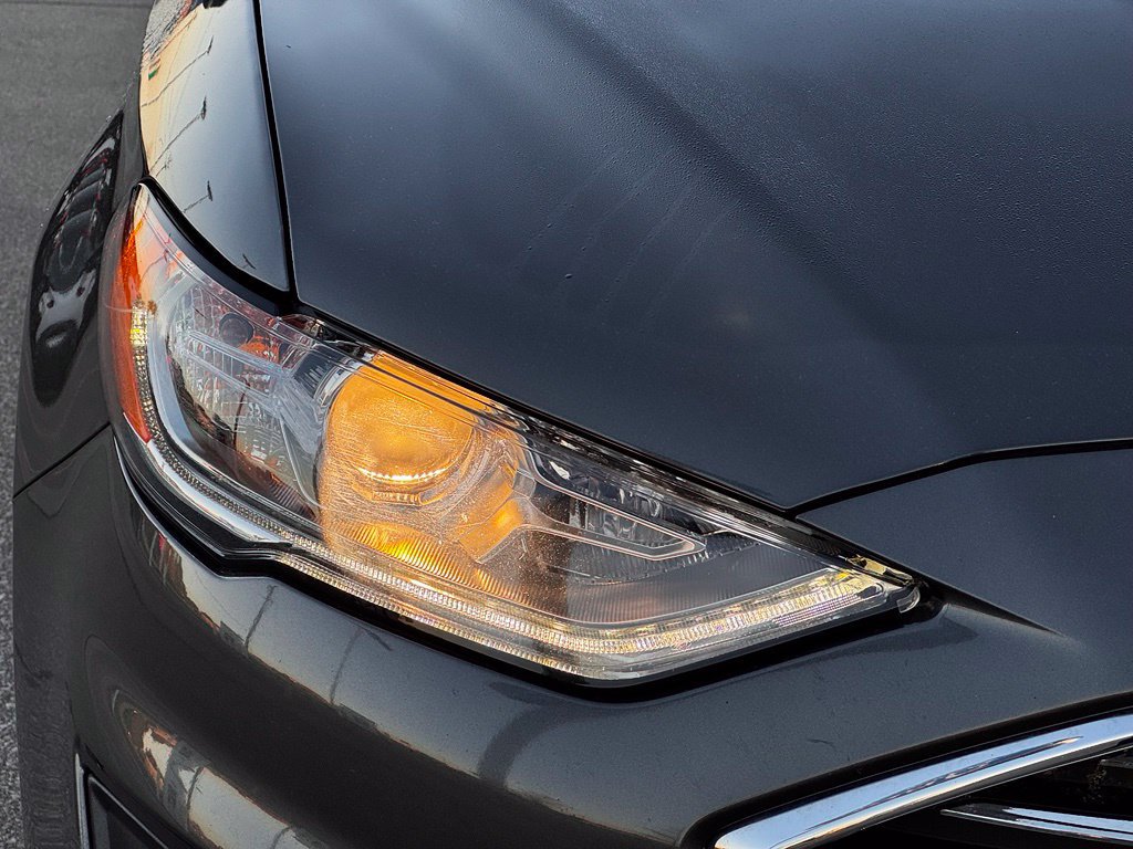Certified 2019 Ford Fusion SE FWD image 42