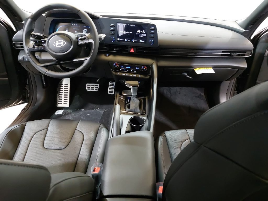 New 2026 Hyundai Elantra N Line FWD image 9