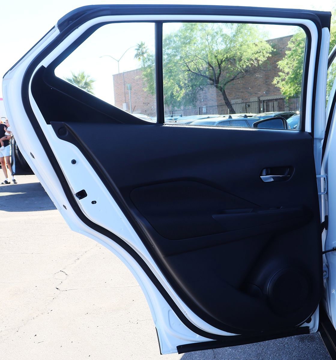 Used 2021 Nissan Kicks SV FWD image 29