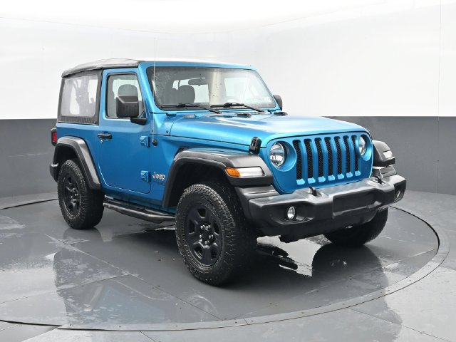 Used 2020 Jeep Wrangler Sport AWD/4WD image 3
