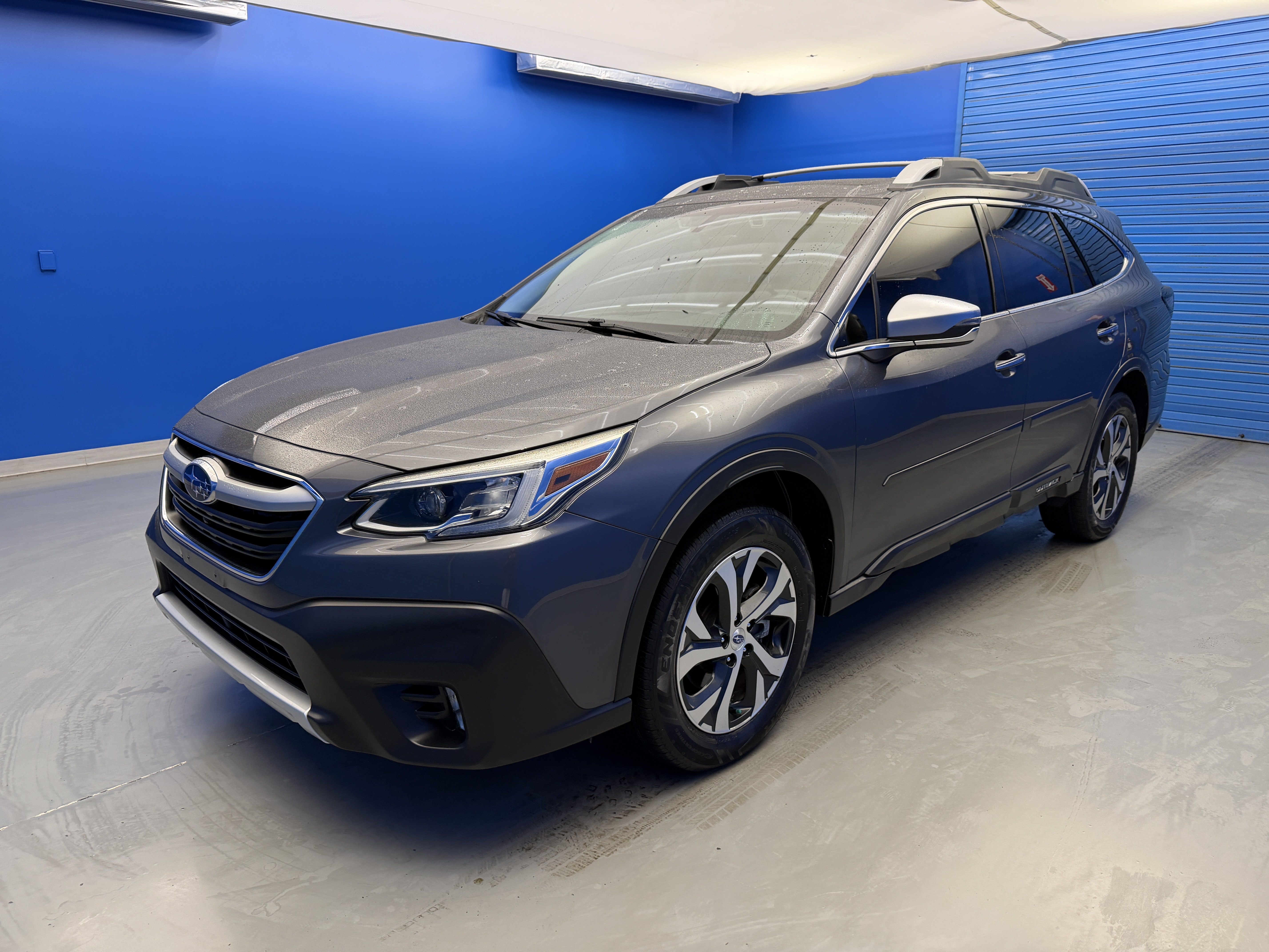 Used 2020 Subaru Outback Touring XT AWD/4WD image 4