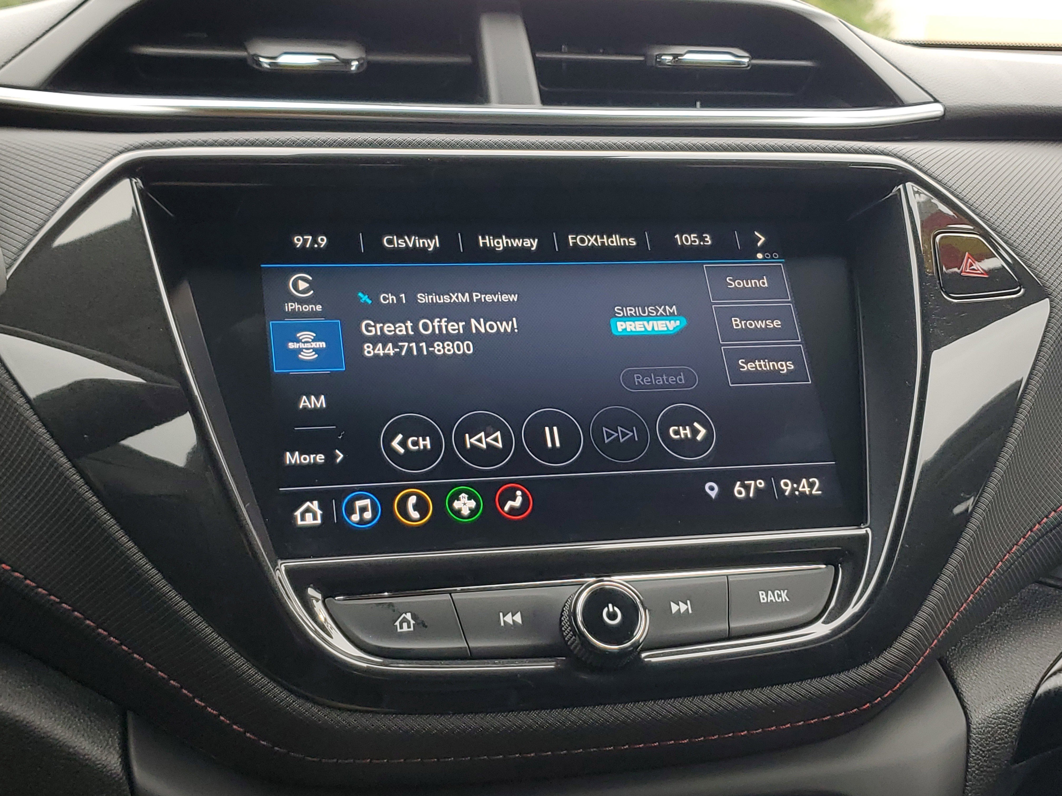 Used 2023 Chevrolet TrailBlazer RS w/ Sun and Liftgate Package image 24