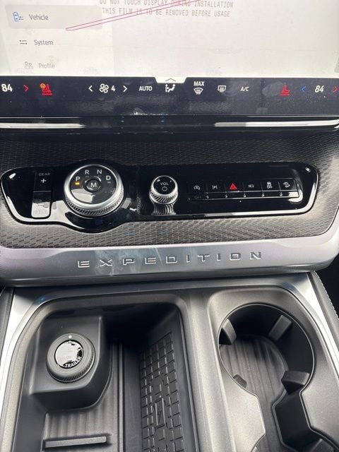 New 2025 Ford Expedition Platinum w/ Stealth Performance Package image 25