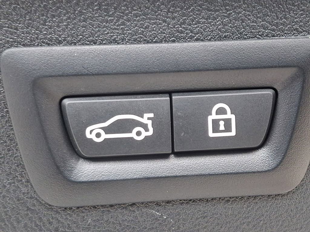 Certified 2023 BMW X4 xDrive30i w/ Premium Package image 30