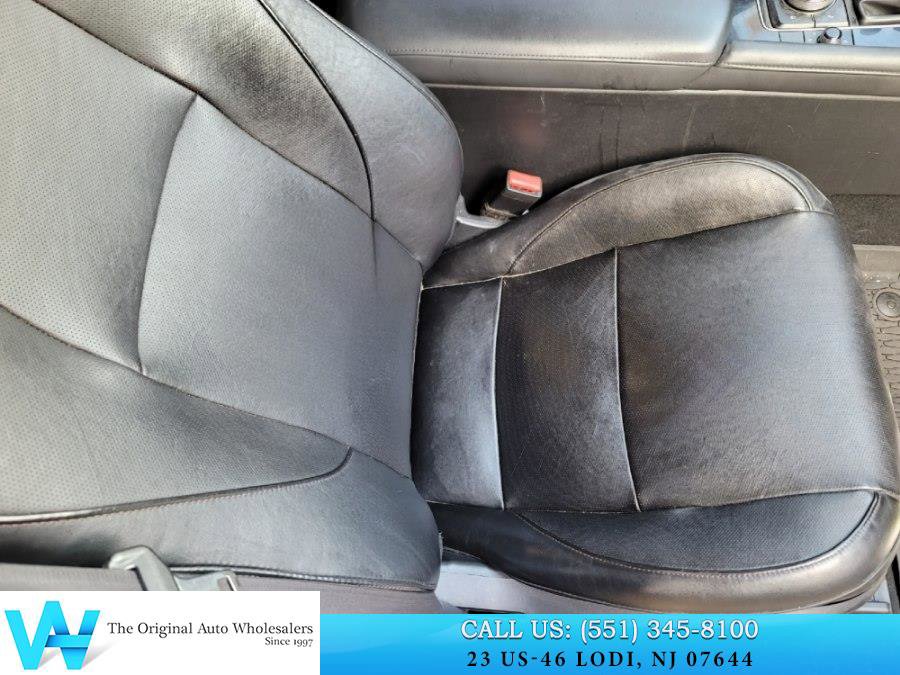 Used 2020 MAZDA MAZDA3 Hatchback w/ Premium Package image 13