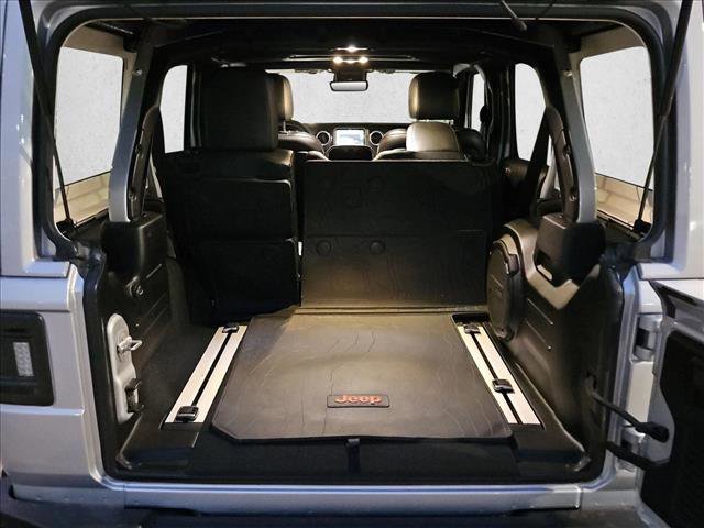 Used 2022 Jeep Wrangler Unlimited Rubicon w/ Xtreme Recon 35" Tire Package image 6