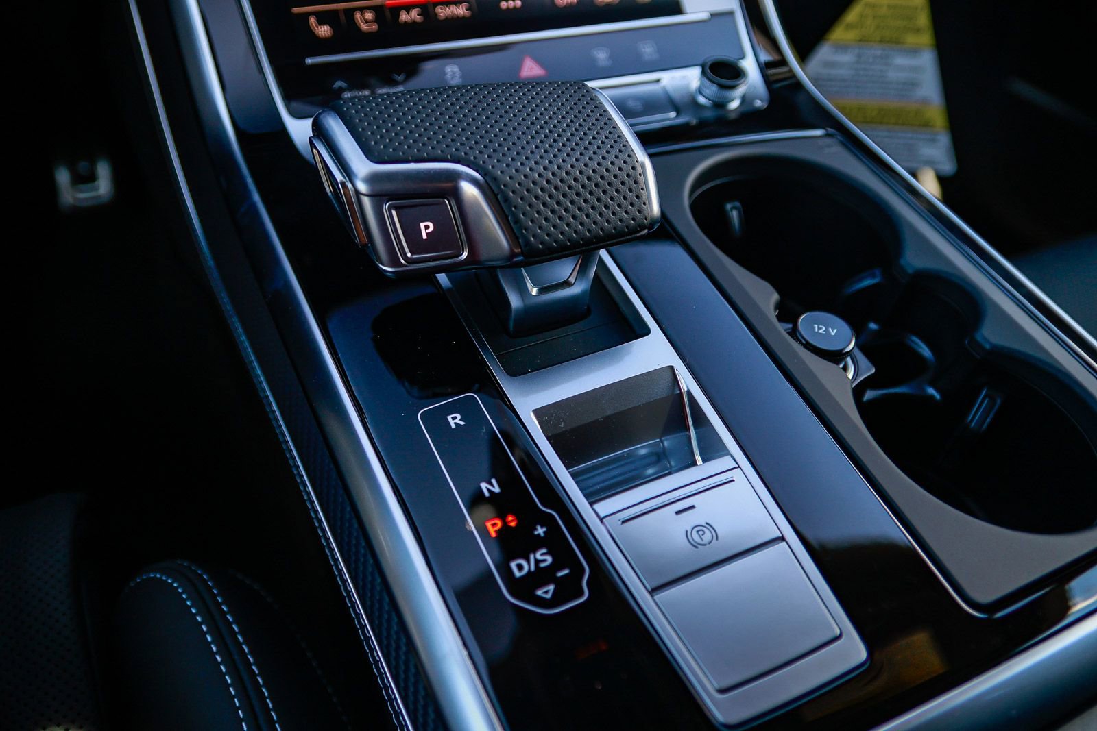 New 2026 Audi RS Q8 performance image 24