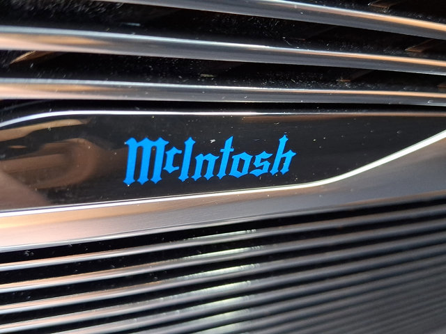 Used 2022 Jeep Grand Wagoneer Series III image 28