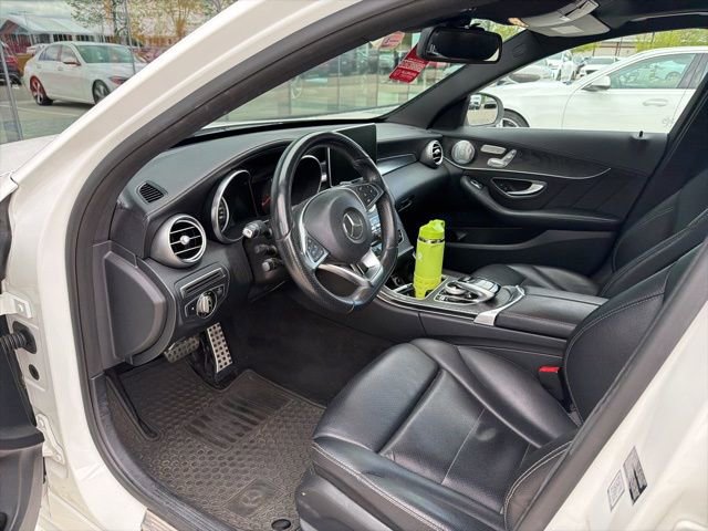Used 2015 Mercedes-Benz C 300 4MATIC Sedan image 3