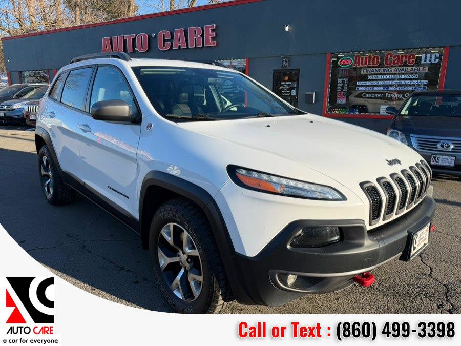 Used 2016 Jeep Cherokee Trailhawk w/ Comfort/Convenience Group AWD/4WD image 1