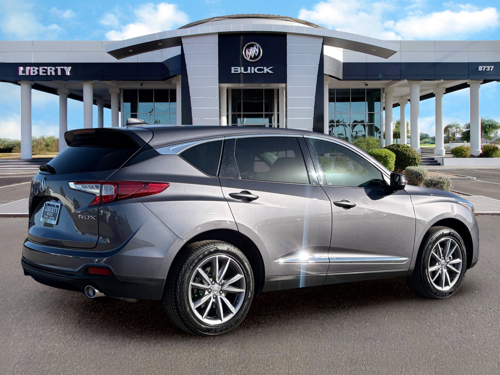 Used 2021 Acura RDX w/ Technology Package FWD image 4